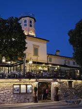 WhatsApp Image 2025-11-27 at 11.59.52 (6).jpeg