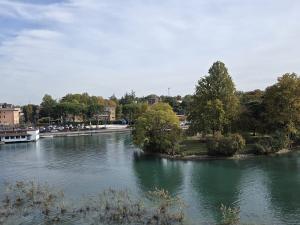 WhatsApp Image 2025-11-27 at 11.59.50.jpeg