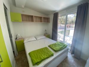 WhatsApp Image 2022-04-29 at 14.37.06.jpeg